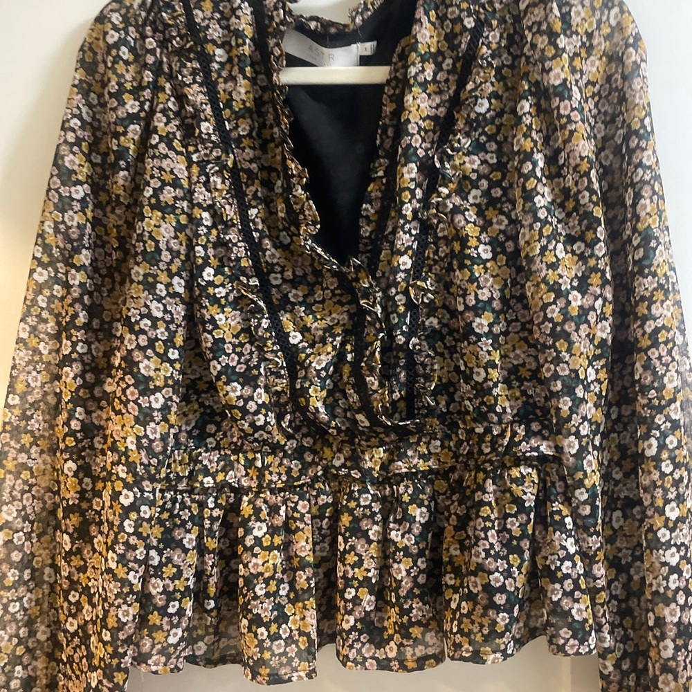 Astr Floral Ruffle Blouse in Black and Yellow
